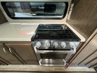 2020 Grand Design Solitude S-Class photo 14