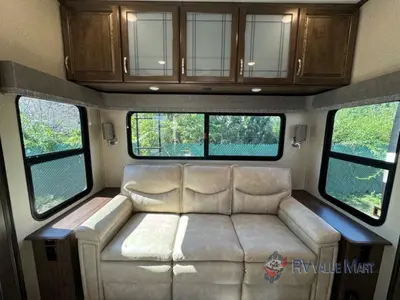 2020 Grand Design Solitude S-Class photo 10