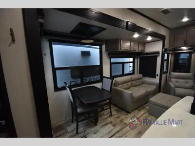 2023 KZ Durango Gold photo 13