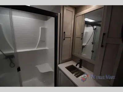 2023 KZ Durango Gold photo 22