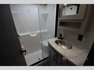 2023 Keystone RV Montana High Country photo 44