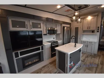 2023 Keystone RV Montana High Country photo 33