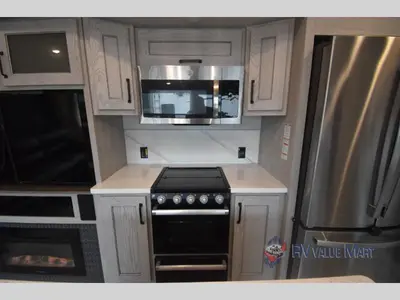 2023 Keystone RV Montana High Country photo 24