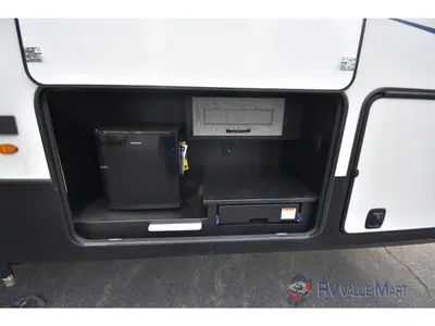 2023 Keystone RV Montana High Country photo 6