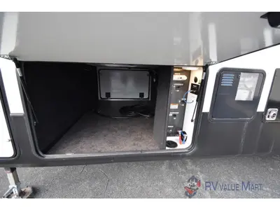 2023 Keystone RV Montana High Country photo 13