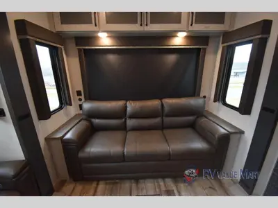 2023 Keystone RV Montana High Country photo 26