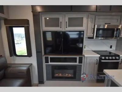 2023 Keystone RV Montana High Country photo 25