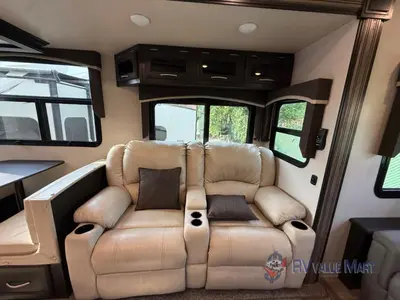 2019 KZ Durango 2500 photo 11