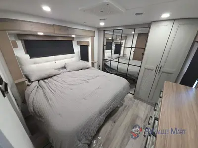2026 KZ Durango photo 24