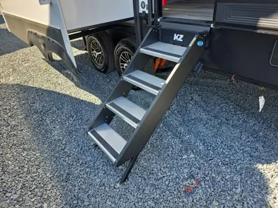 2026 KZ Durango photo 17