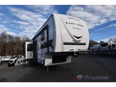 New 2026 EAST TO WEST Tandara 295RL