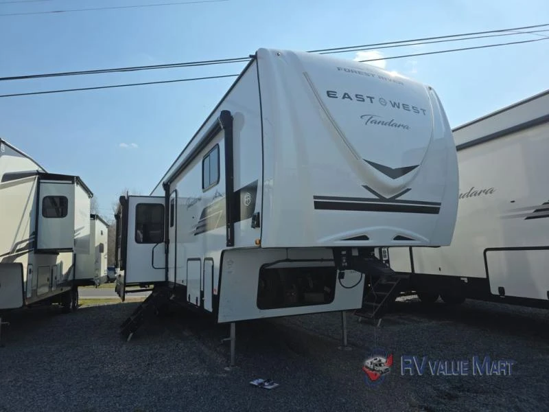 2026 EAST TO WEST Tandara exterior