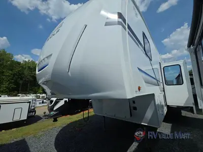 2026 Forest River RV Cherokee Arctic Wolf photo 4