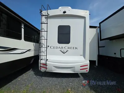 2021 Forest River RV Cedar Creek Champagne Edition photo 7