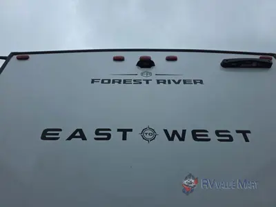 2026 EAST TO WEST Tandara photo 11