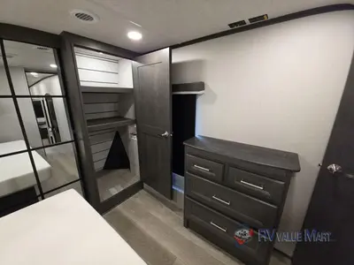 2025 Keystone RV Cougar photo 28
