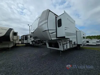 2025 Keystone RV Cougar photo 4