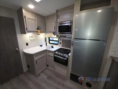 2026 Coachmen RV Catalina Trail Blazer photo 28