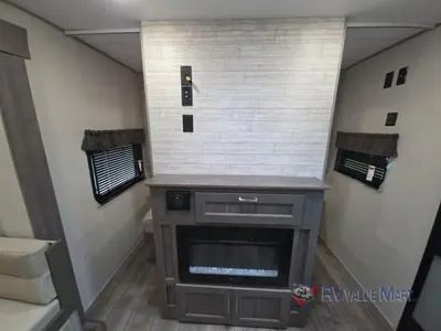 2026 Coachmen RV Catalina Trail Blazer photo 23