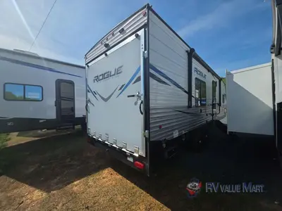 2022 Forest River RV Vengeance Rogue photo 8