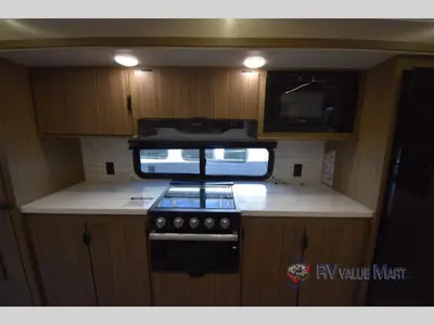 2025 Forest River RV Wildwood photo 8