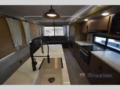 2025 Forest River RV Wildwood photo 15