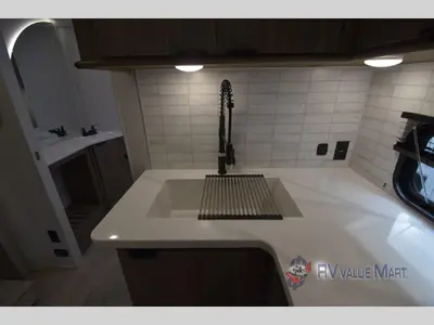 2025 Forest River RV Wildwood X-Lite photo 14