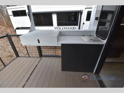 2025 Forest River RV Wildwood X-Lite photo 26