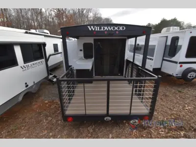 2025 Forest River RV Wildwood X-Lite photo 34