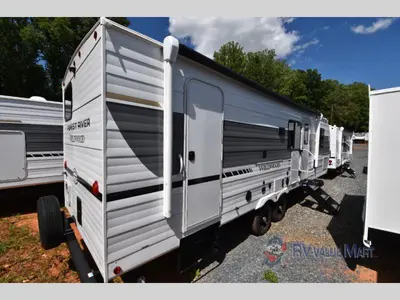 2025 Forest River RV Wildwood photo 9