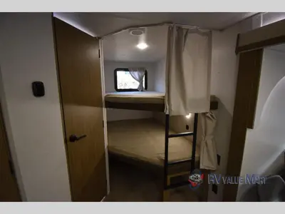 2025 Forest River RV Wildwood photo 22