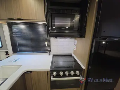 2025 Forest River RV Wildwood photo 25
