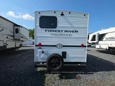 2025 Forest River RV Wildwood photo 7