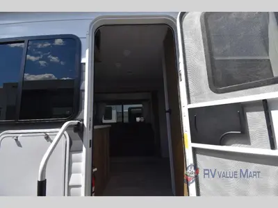 2025 Forest River RV Wildwood photo 10