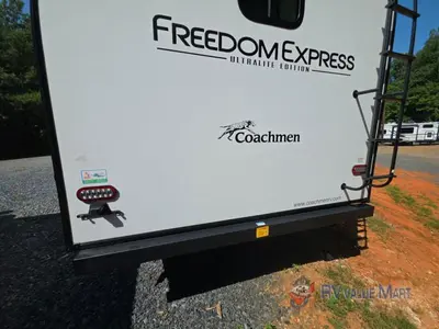 2024 Coachmen RV Freedom Express Ultra Lite photo 18