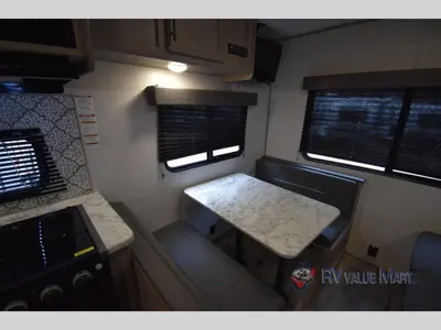 2021 Dutchmen RV Coleman Lantern LT Series photo 7
