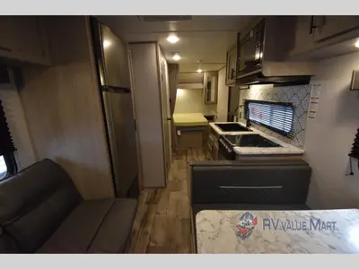 2021 Dutchmen RV Coleman Lantern LT Series photo 14