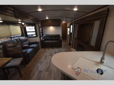 2019 Keystone RV Cougar Half-Ton Series photo 19