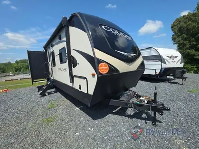 2019 Keystone RV Cougar Half-Ton Series photo 2