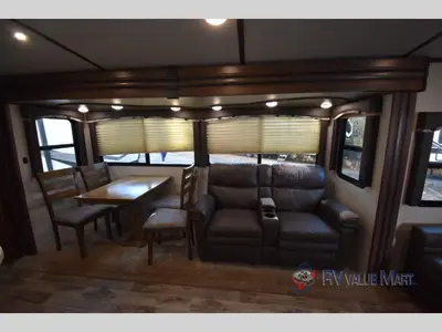 2019 Keystone RV Cougar Half-Ton Series photo 10