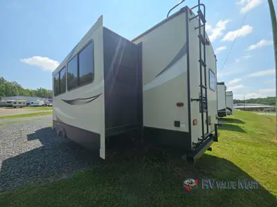 2019 Keystone RV Cougar Half-Ton Series photo 6