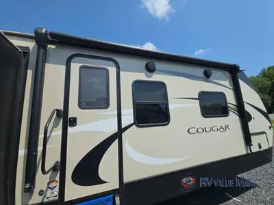 2019 Keystone RV Cougar Half-Ton Series photo 17
