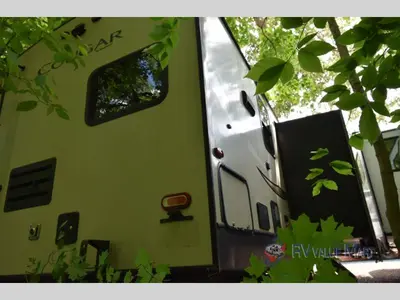 2019 Keystone RV Cougar Half-Ton Series photo 4