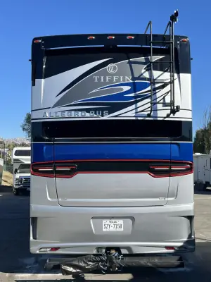 2019 TIFFIN MOTORHOMES ALLEGRO BUS photo 3