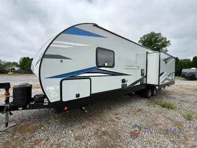 2021 Forest River RV Cherokee Alpha Wolf photo 3