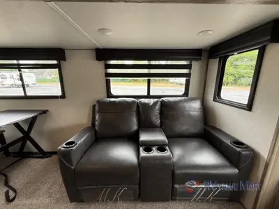 2021 Forest River RV Cherokee Alpha Wolf photo 11