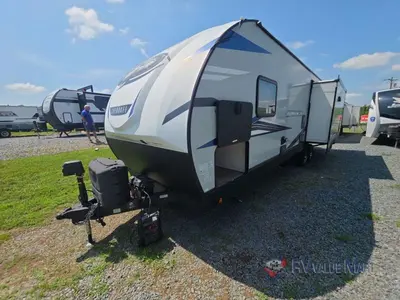 2021 Forest River RV Cherokee Alpha Wolf photo 4