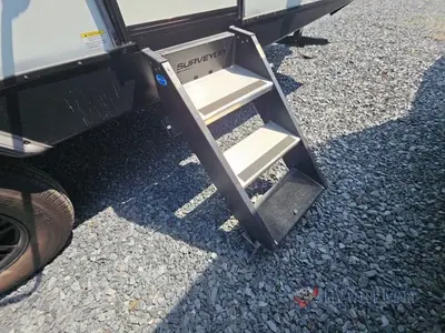 2022 Forest River RV Surveyor Legend photo 17