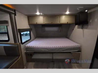 2022 Forest River RV Surveyor Legend photo 18