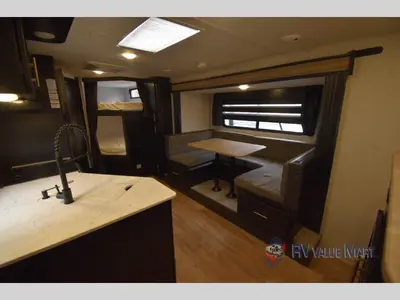 2022 Forest River RV Cherokee Grey Wolf photo 5